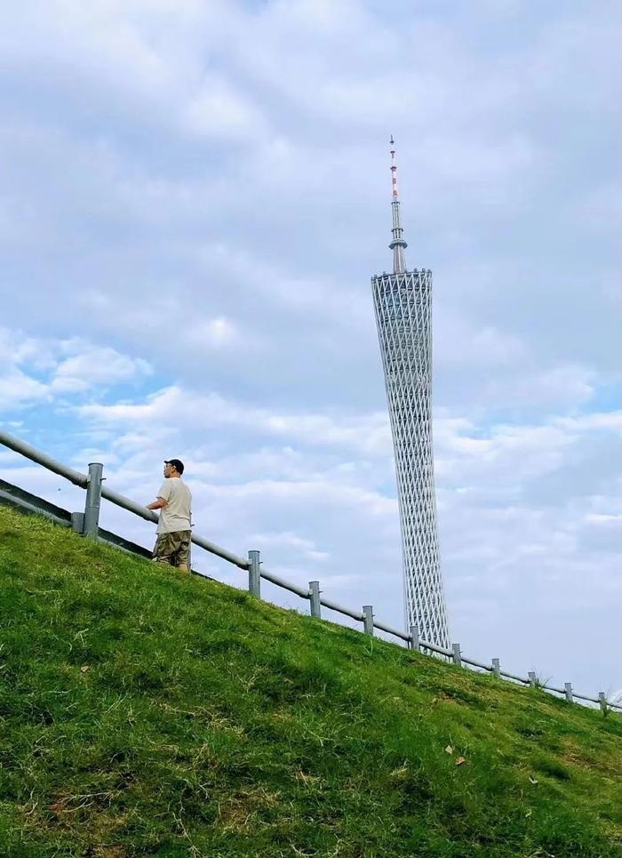 骑火狐电竞行珠江北岸 从沙面-海心沙追逐落日看广州百年风华(图30)